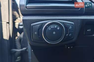Седан Ford Fusion 2015 в 