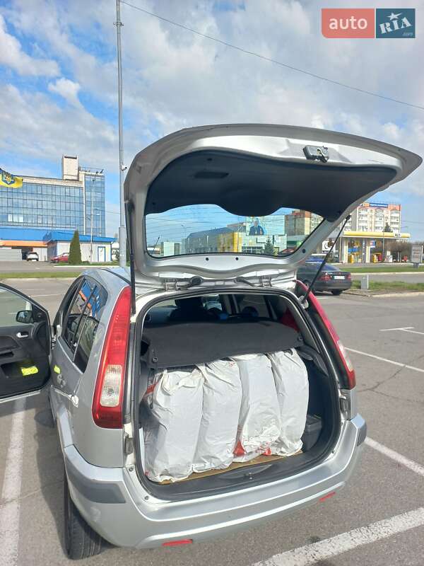 Хетчбек Ford Fusion 2008 в Києві фото 8 Хетчбек Ford Fusion 2008 в Києві