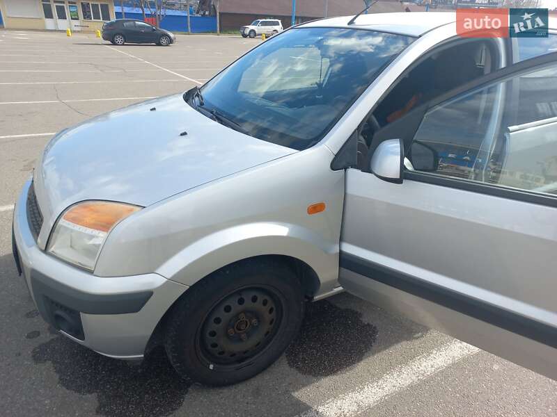 Хетчбек Ford Fusion 2008 в Києві фото 13 Хетчбек Ford Fusion 2008 в Києві