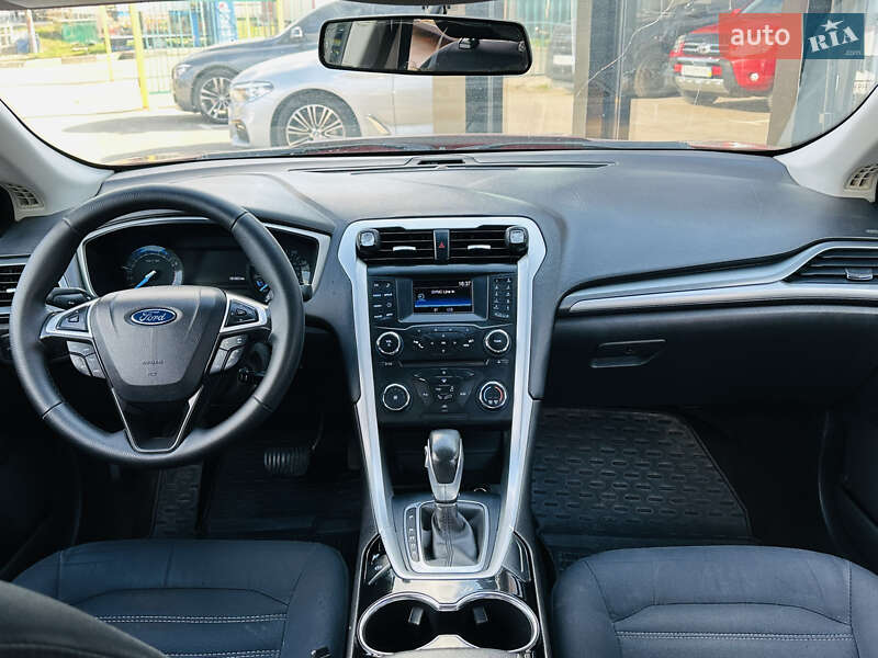 Седан Ford Fusion 2014 в Харкові