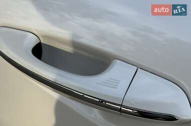 Седан Ford Fusion 2016 в 