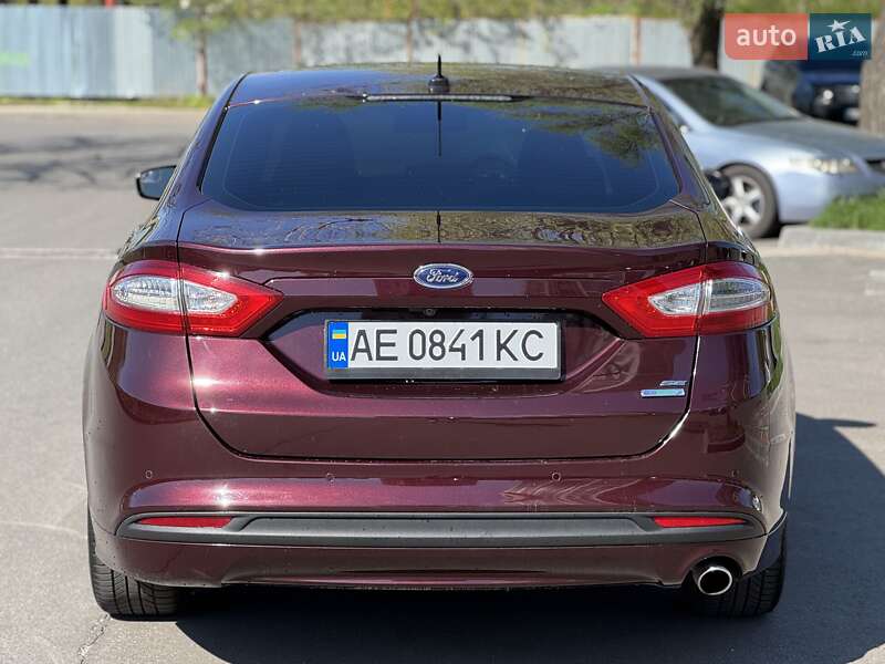 Седан Ford Fusion 2013 в Днепре