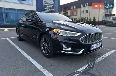 Седан Ford Fusion 2019 в Києві