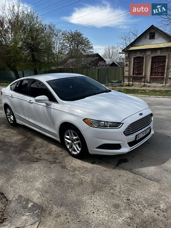 Седан Ford Fusion 2013 в Киеве
