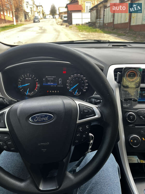 Седан Ford Fusion 2013 в Киеве