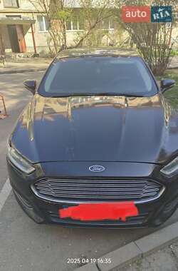 Седан Ford Fusion 2015 в Виннице