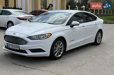 Седан Ford Fusion 2017 в 