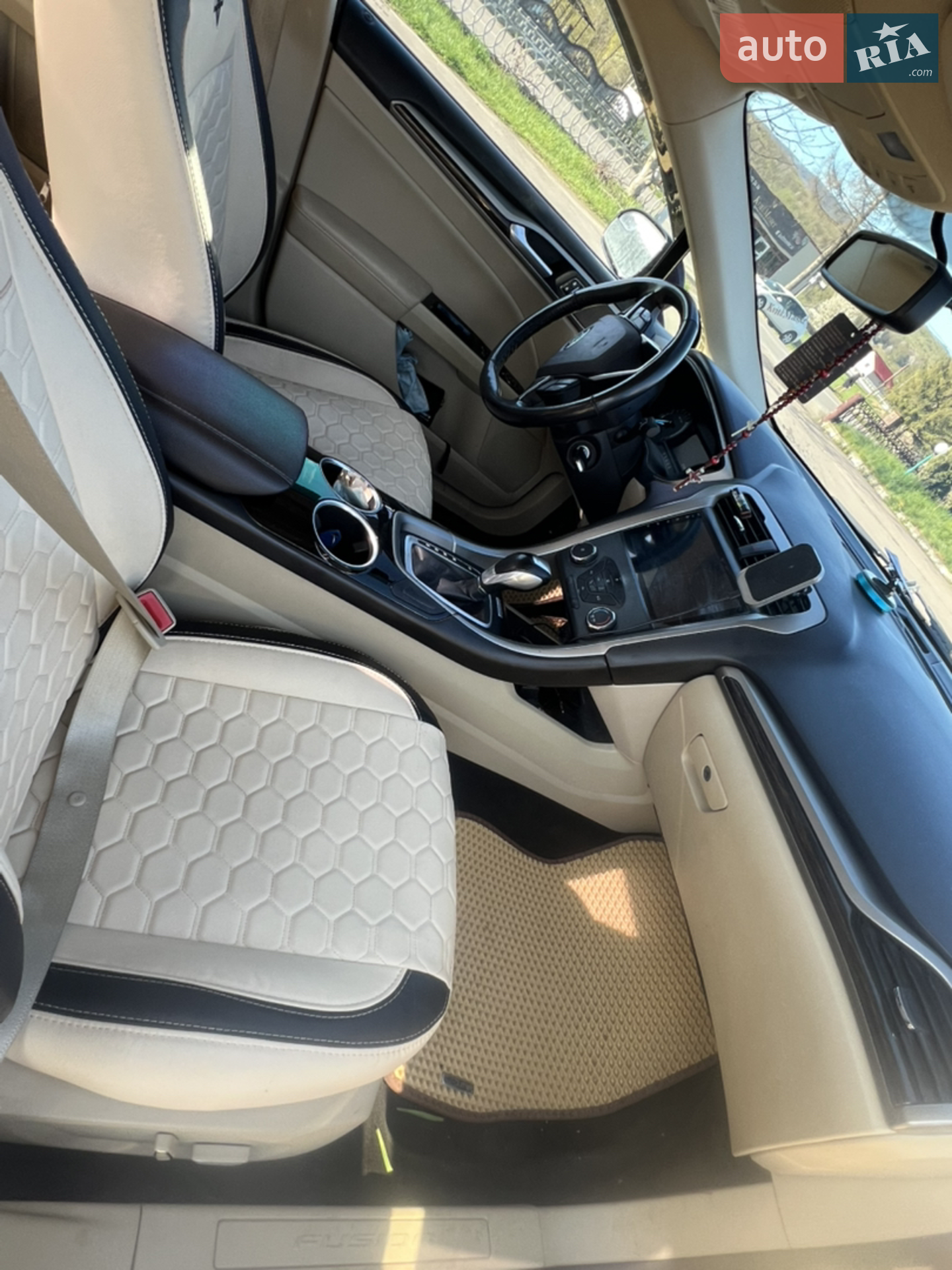 2013 Ford Fusion - мініатюра 8