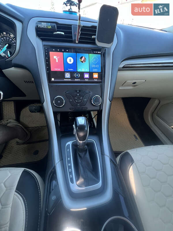 Седан Ford Fusion 2013 в Івано-Франківську