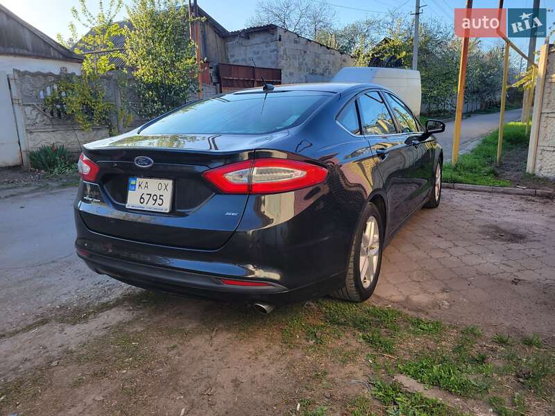 Седан Ford Fusion 2013 в Желтых Водах