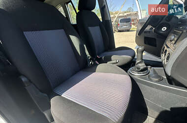 Хетчбек Ford Fusion 2010 в 
