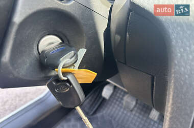 Хетчбек Ford Fusion 2010 в 