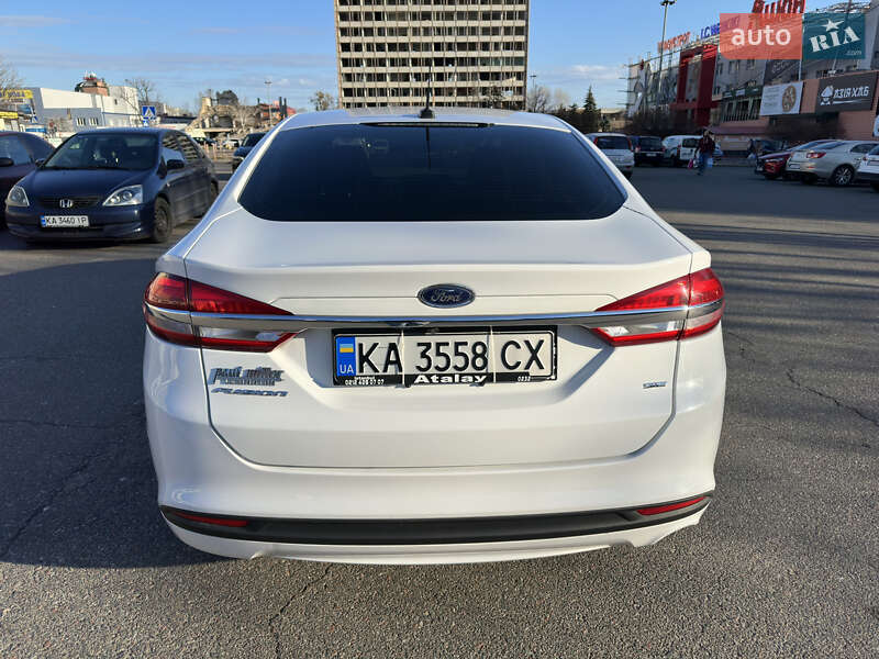 Седан Ford Fusion 2016 в Киеве