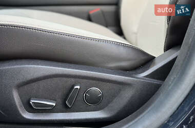 Седан Ford Fusion 2020 в 