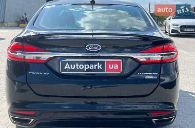 Седан Ford Fusion 2016 в 