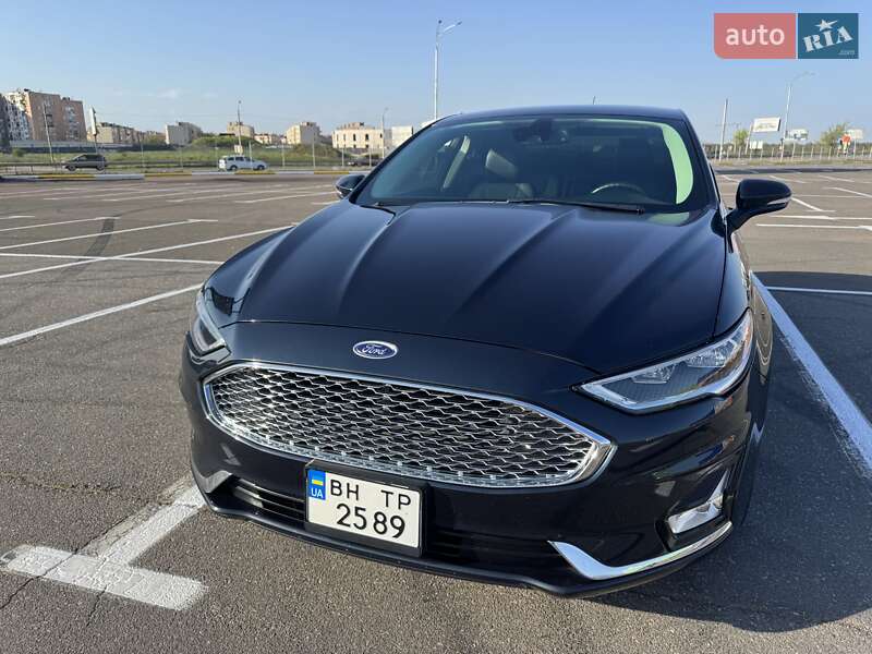 Седан Ford Fusion 2020 в Одессе