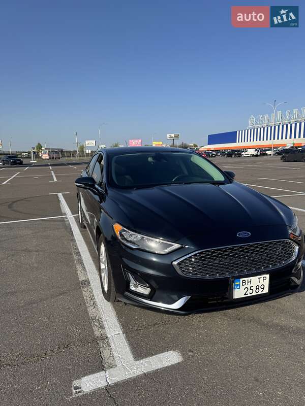Седан Ford Fusion 2020 в Одессе