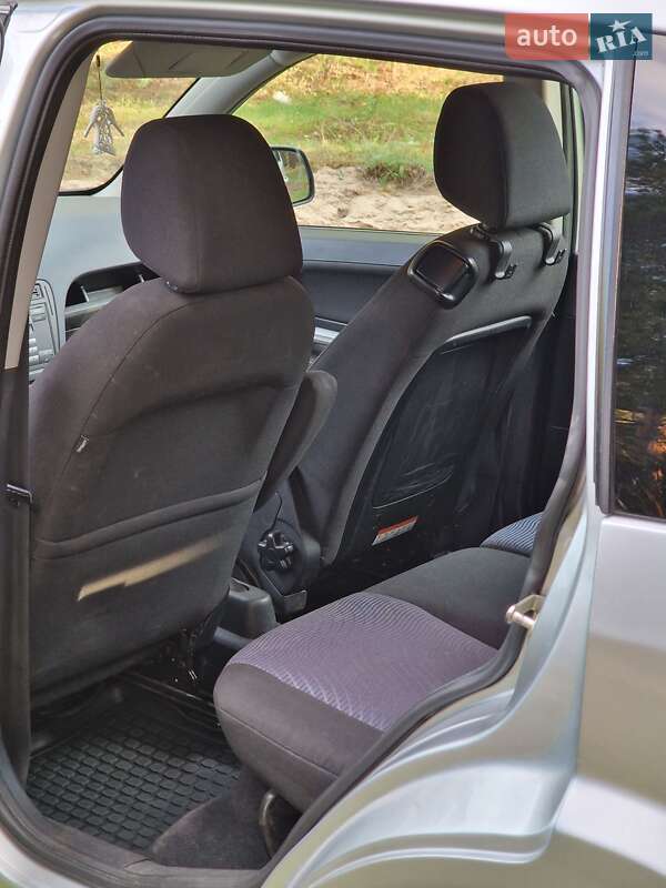 Хэтчбек Ford Fusion 2010 в Харькове