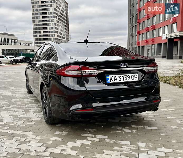 Седан Ford Fusion 2016 в Києві