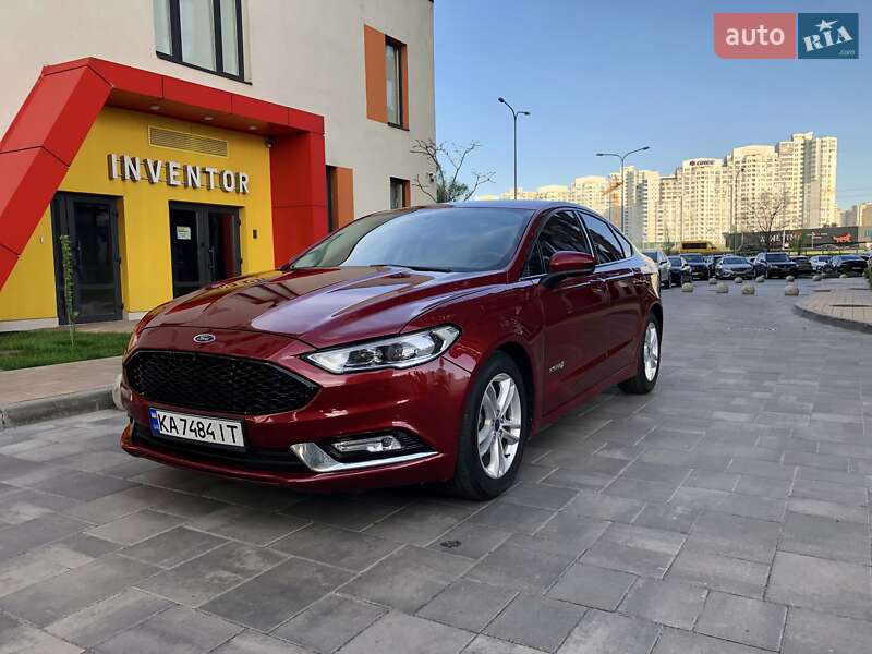 Седан Ford Fusion 2018 в Киеве