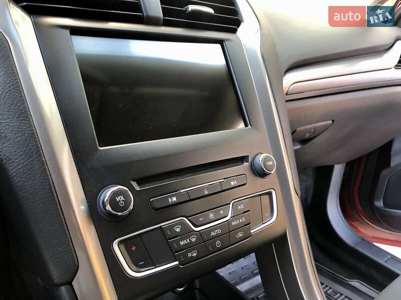 Седан Ford Fusion 2018 в Киеве