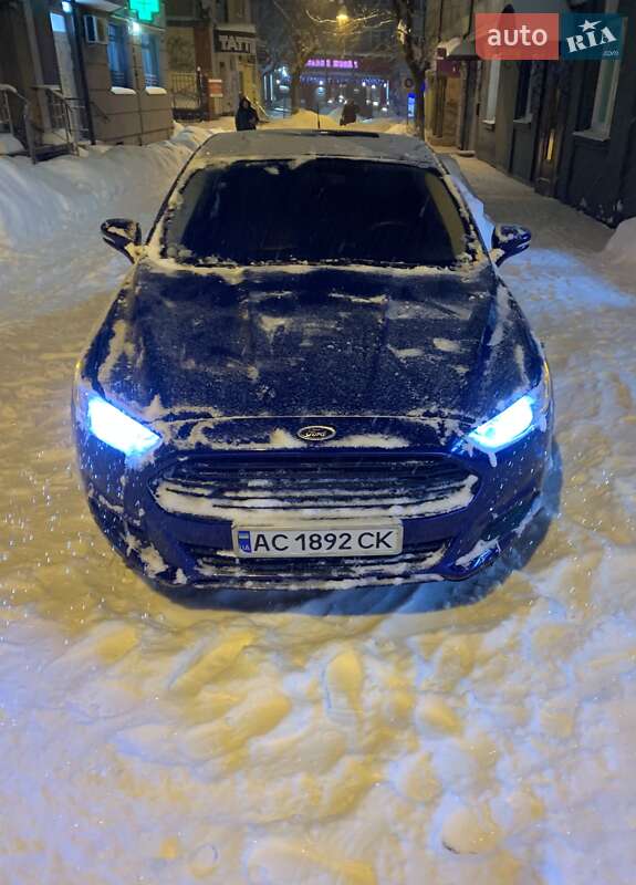 Ford Fusion 2015