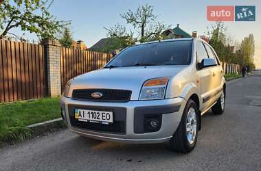 Хэтчбек Ford Fusion 2008 в Вишневом