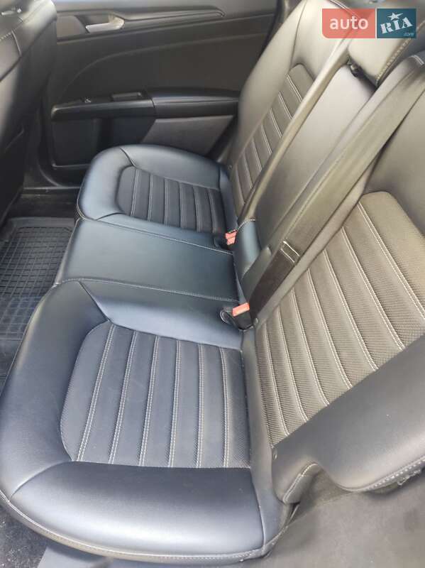 Седан Ford Fusion 2018 в Киеве