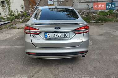 Седан Ford Fusion 2018 в 
