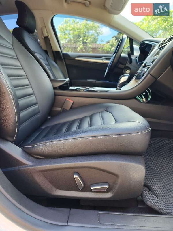 Седан Ford Fusion 2014 в Киеве
