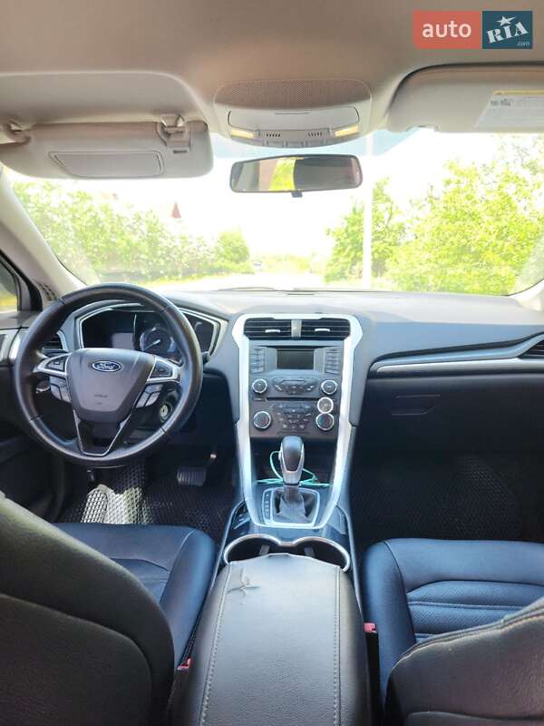 Седан Ford Fusion 2014 в Киеве
