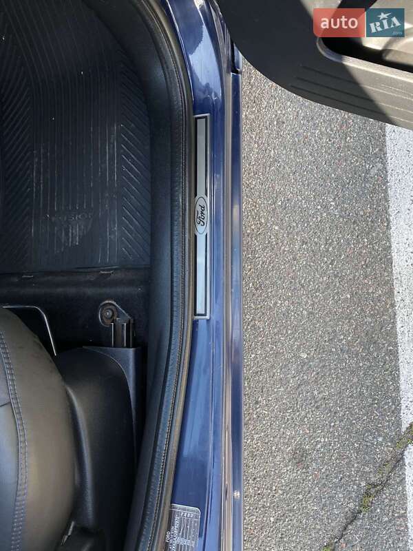 Хэтчбек Ford Fusion 2011 в Киеве