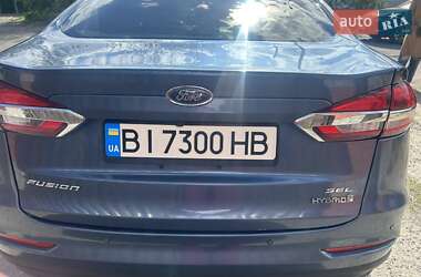 Седан Ford Fusion 2018 в 