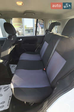 Хэтчбек Ford Fusion 2011 в 