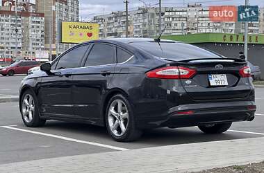 Седан Ford Fusion 2014 в 