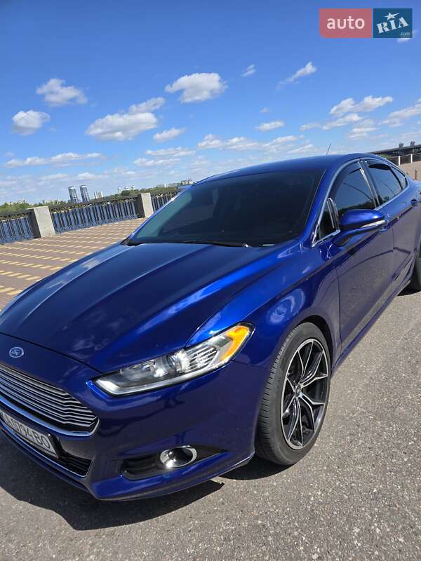 Седан Ford Fusion 2016 в Києві