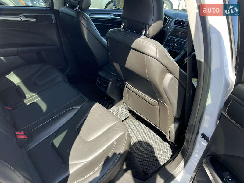 Седан Ford Fusion 2014 в Одессе