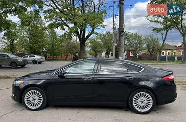 Седан Ford Fusion 2014 в 