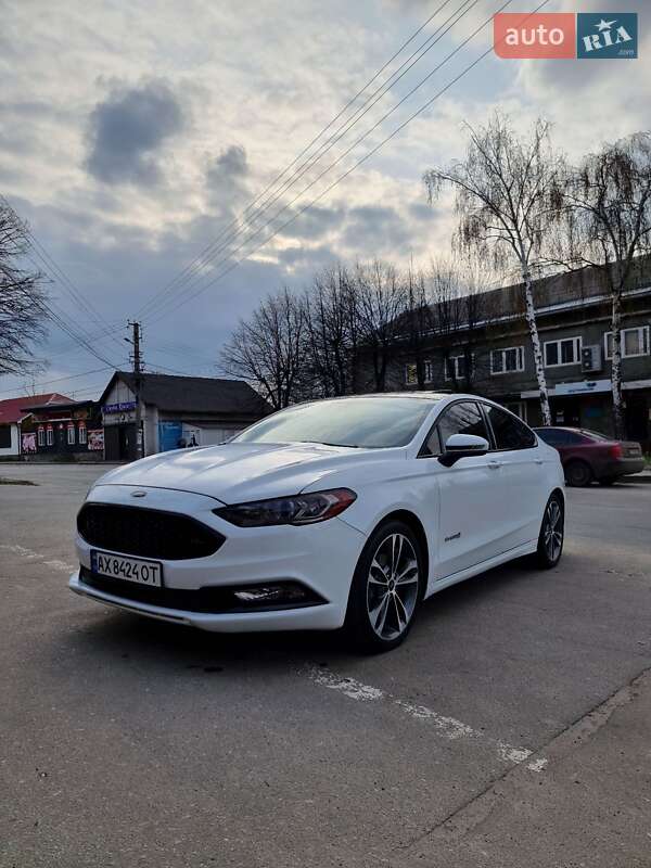 Ford Fusion 2016