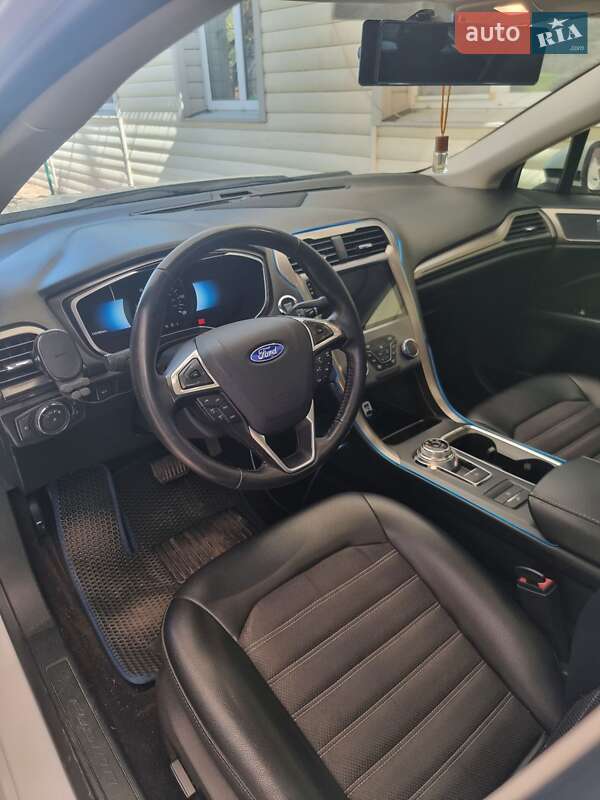 Седан Ford Fusion 2016 в Харькове фото 16 Седан Ford Fusion 2016 в Харькове