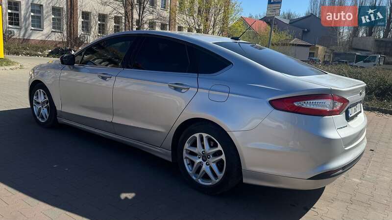 Седан Ford Fusion 2015 в Харькове