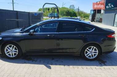 Седан Ford Fusion 2014 в 