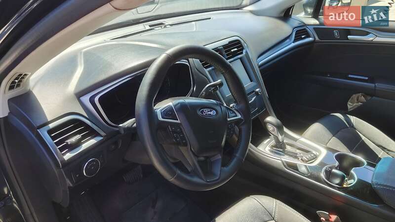 Седан Ford Fusion 2014 в Тернополе фото 10 Седан Ford Fusion 2014 в Тернополе