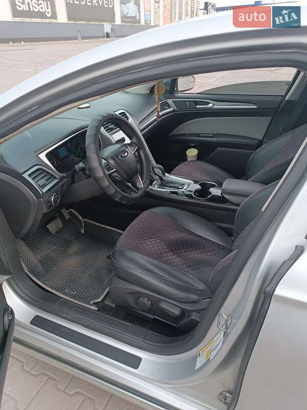 Седан Ford Fusion 2015 в Киеве