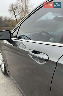 Седан Ford Fusion 2014 в 