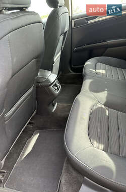 Седан Ford Fusion 2015 в 
