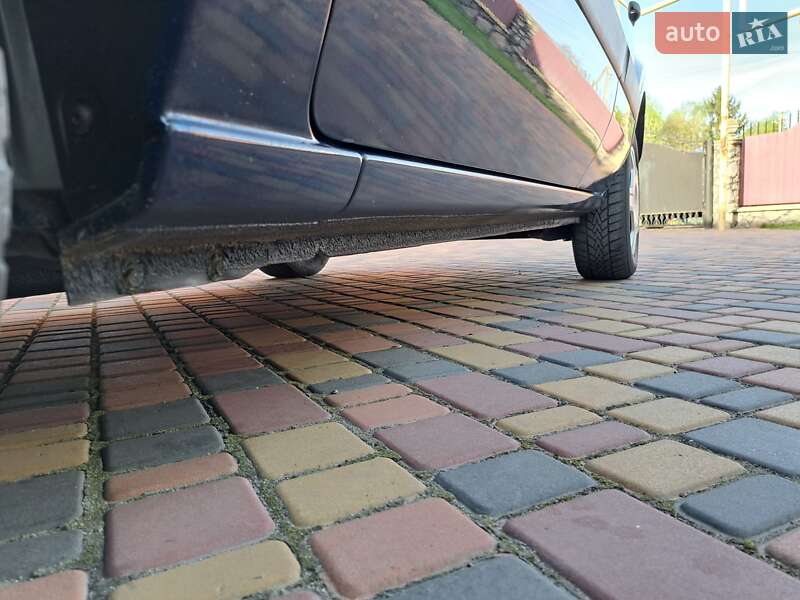 Хэтчбек Ford Fusion 2008 в Умани