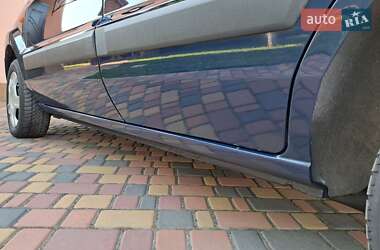 Хэтчбек Ford Fusion 2008 в 
