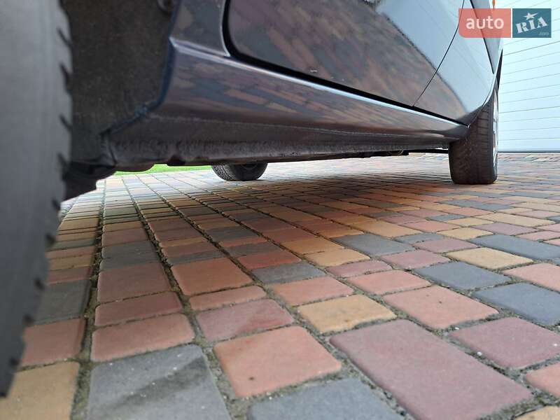 Хэтчбек Ford Fusion 2008 в Умани