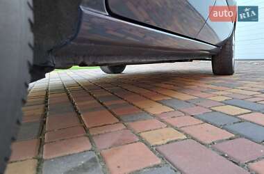 Хэтчбек Ford Fusion 2008 в 